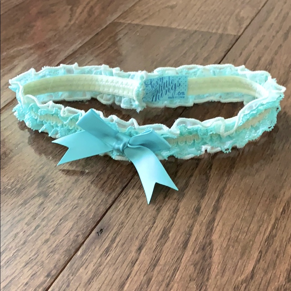 Victoria’s Secret bridal garter